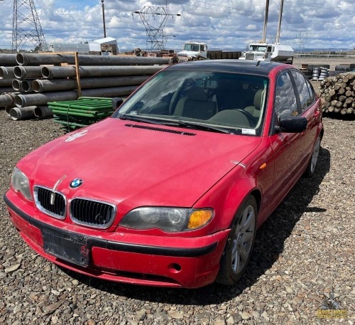 2003 BMW 3251