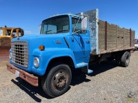 1984 Ford 700 Truck