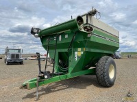 J&M 525 Grain Cart