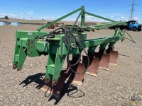 John Deere 975 Switch Plow