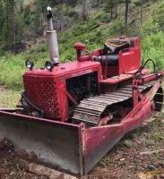 International T-D6 Dozer - Offsite