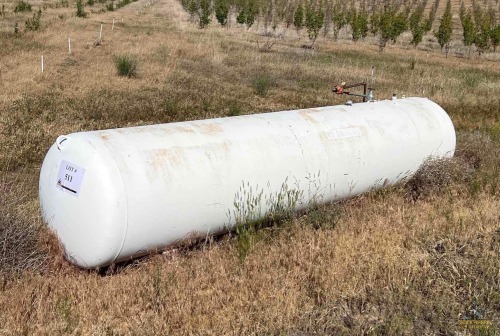 1970 1,000 Gallon Propane Tank