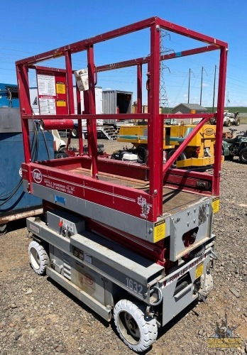 Mayville Scissor Manlift