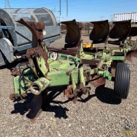 JD 4200 4-Bottom Rollover Plow