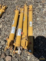 (4) 2"x18" Hydralic Cylinders