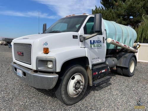 #55 2006 GMC C7500 Water Truck