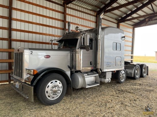 2006 Peterbilt 379 Semi Truck