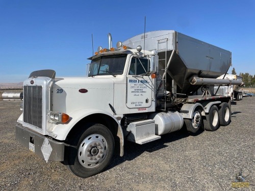 #29 1989 Peterbilt 379 Tender Truck