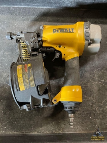 DeWalt DW66C-1 Nailer