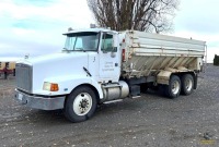 1989 White GMC WCA Areo Series Combo Truck