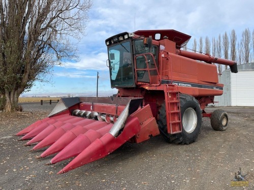 1990 Case IH 1680 Axial-Flow Combine