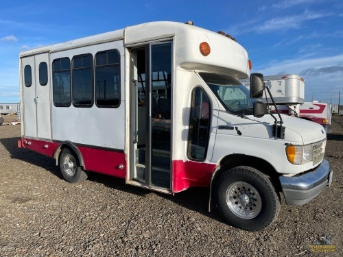 1996 Ford E-350 Passenger Bus