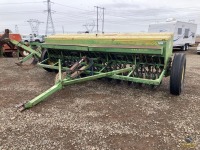 John Deere 8200 Grain Drill