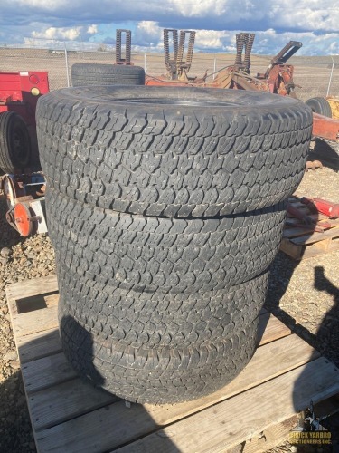 (4) P265/70R17 Pickup Tires