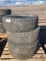 (4) 275/65R18 Pickup Tires