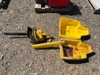 18" McCulloch Eager Beaver Chainsaw W/ Case