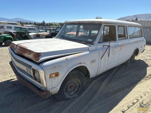 1969 Chevy Suburban C/10