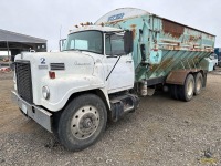 1972 IH Fleetstar 2000 Combo Truck