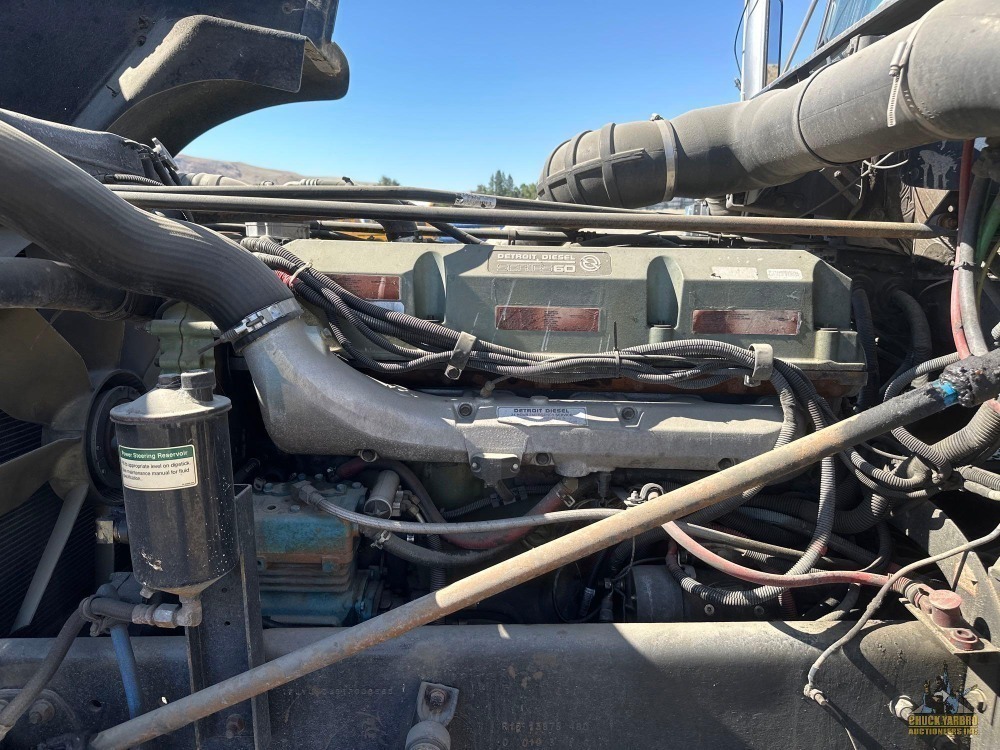 2001 Freightliner Parts Semi Truck