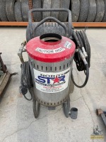 North Star Professional Hot Water Pressure Washer