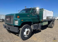 2000 GMC C8500 Tank Truck