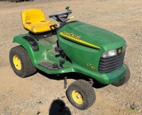 John Deere LT150 Riding Mower