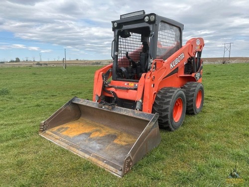 Kubota SSV75 Skid Steer