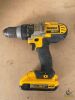 DeWalt 20V Drill & Impact Driver w/Tool Bag - 9