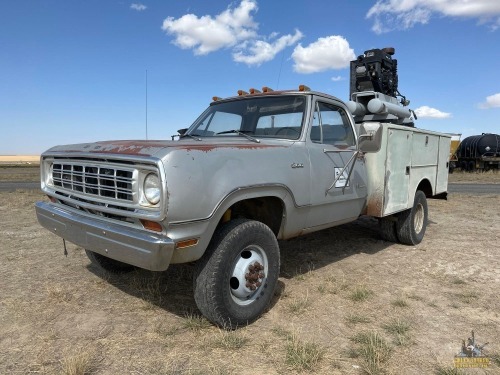 1975 Dodge W30 Service Truck