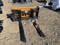 LandHoner Skid Steer Pallet Fork