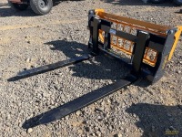 LandHoner Skid Steer Pallet Fork