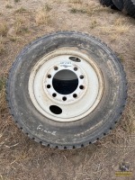 (2) 275/80 R24.5 Truck Tires