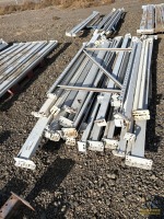 Assorted Pallet Racking Cross Rails