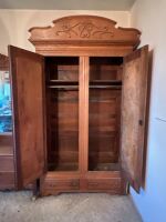 Oak Crosscut Armoire - Offsite