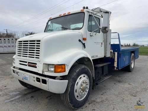 1990 International 7100 Crane Truck