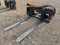 2022 Wolverine Hydraulic Pallet Fork