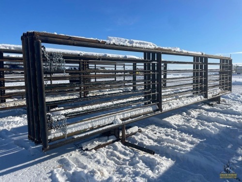 (7) HD 24' Free Standing Cattle Panels