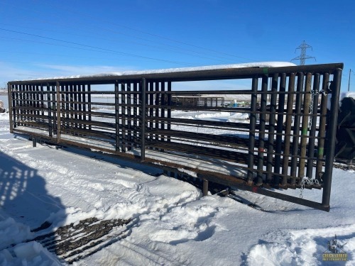 (11) HD 24' Free Standing Cattle Panels