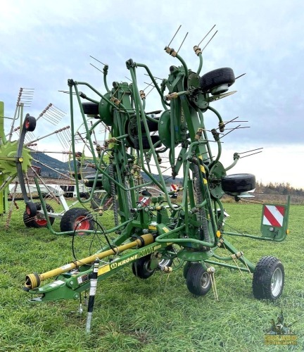 Krone KWT 8.82/8 Tedder