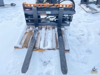 Wolverine Skid Steer Hydraulic Forks