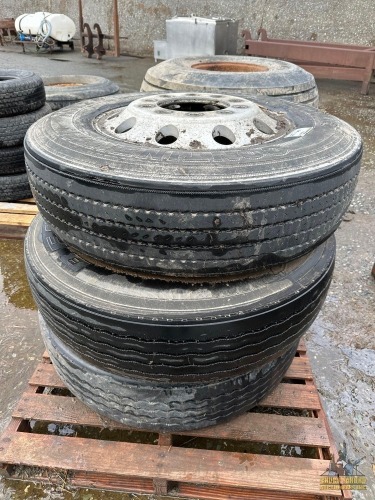 3-275/80R22.5 Truck Tires