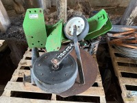 Yetter Avenger and JD Loader Bracket