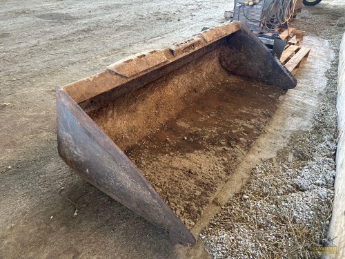 6' Skid Steer Bucket