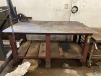 Metal Work Bench w/ Vice