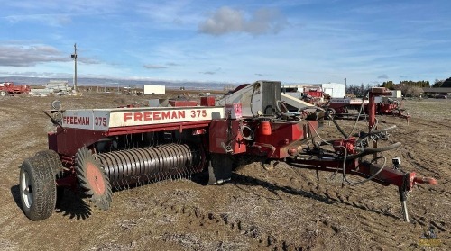 2006 Freeman 375 Baler