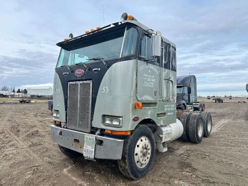 1989 Peterbilt 362 COE Truck