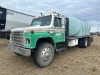 1983 IH 1954 Flatbed Nurse Truck