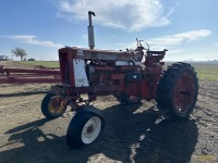 IH 706 Diesel Tractor - Warden