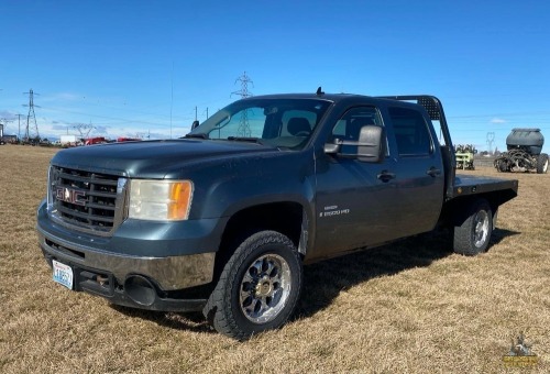 2009 GMC Sierra 2500HD SLE Flatbed Pickup