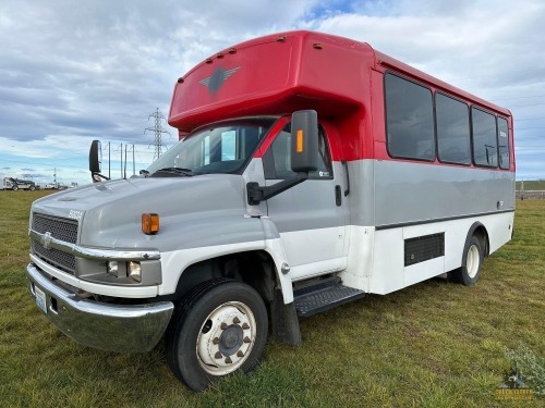 2007 Chevy Champion Bus - Moses Lake